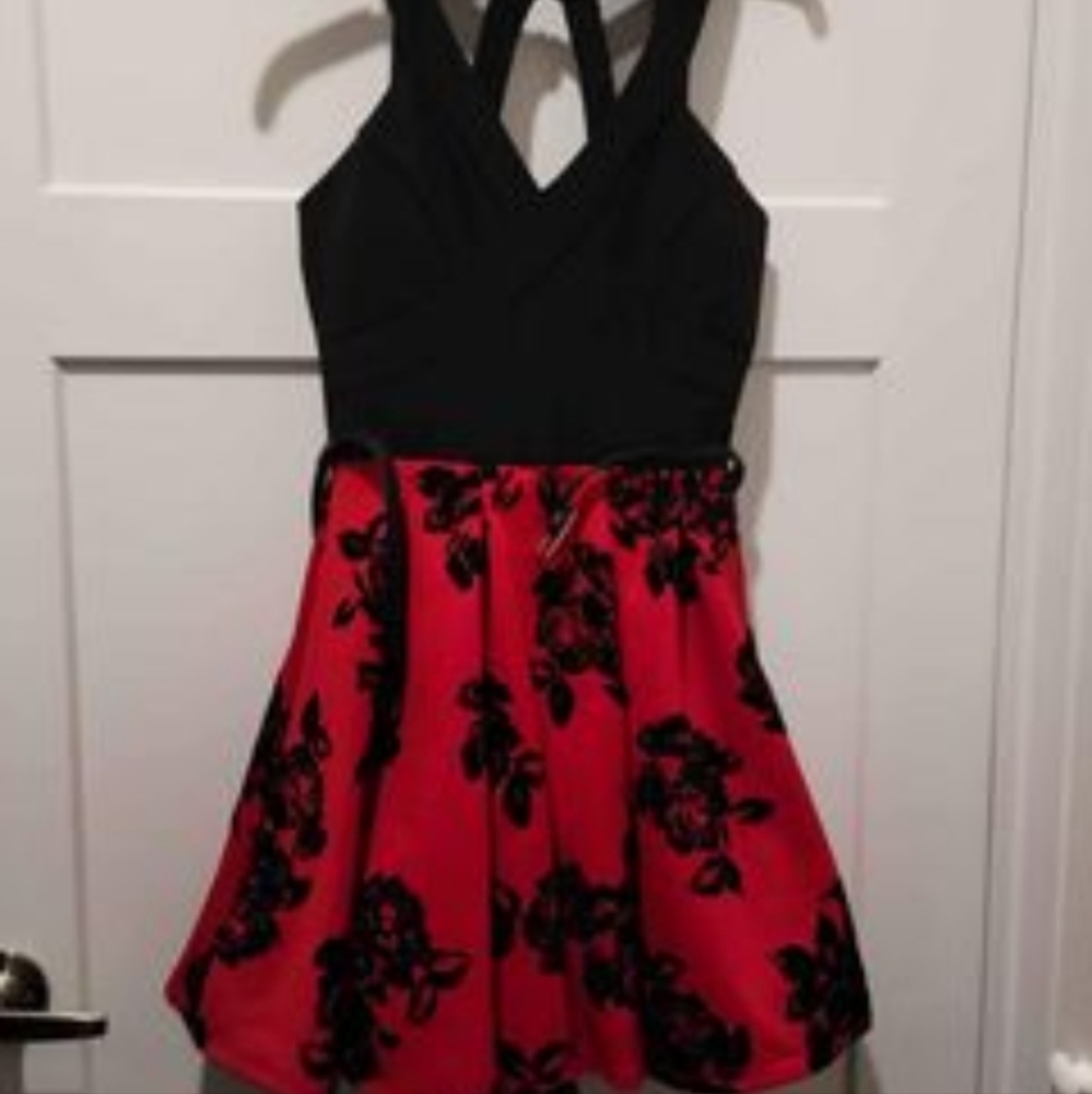 Party Dress. Size 2.